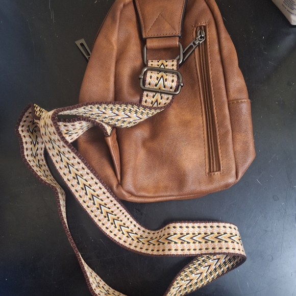 Womens Brown‎ Crossbody Sling Small Backpack - Picture 4 of 6